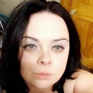 Meet your Posher, Rayvhen